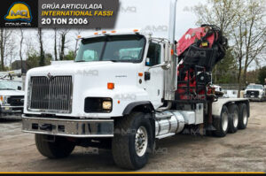 GRÚA ARTICULADA INTERNATIONAL FASSI 20 TON 2006